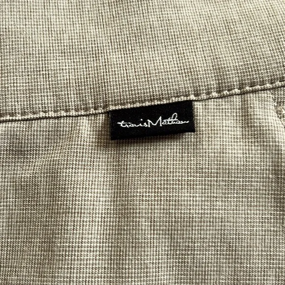 Travis Mathew Golf Shorts - Picture 4 of 8